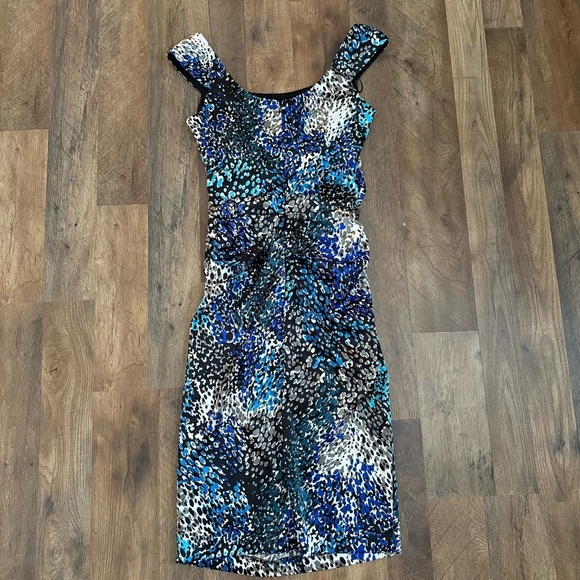 Maggy L Dress 6 - Picture 4 of 4